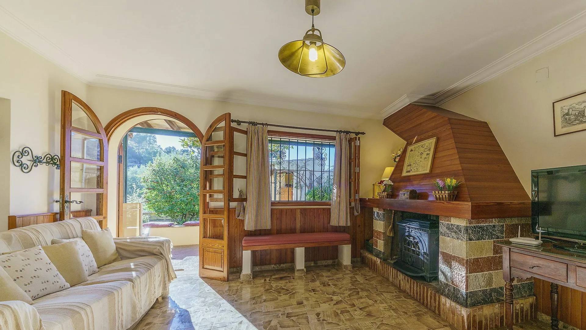 Villa Finca Can Moreu Selva  Spain